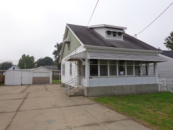 2920 W Garden St, Peoria, IL 61605 