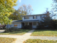 1827 Hebron Ave, Zion, IL 60099 