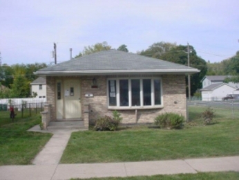 2040 Broadway St, Blue Island, IL 60406 