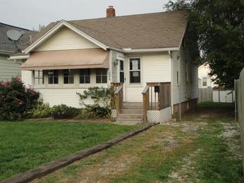 244 Leadley Ave, East Peoria, IL 61611 