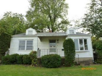1073 West Leafland Ave., Decatur, IL 62522 