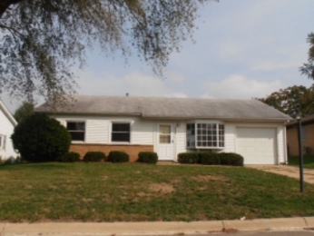 316 Dundee Rd, East Peoria, IL 61611 