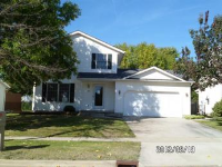 2116 Parker Ave, Bloomington, IL 61701 