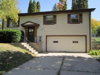 1008 Shenandoah Ave, Rockford, IL 61108 