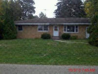 330 N May St, Hinckley, IL 60520 