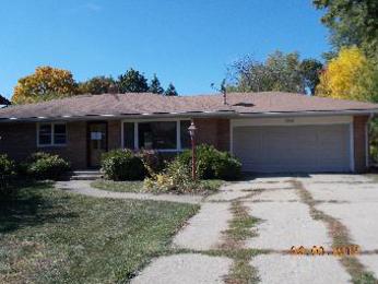 2306 Delcy Dr, Rockford, IL 61107 