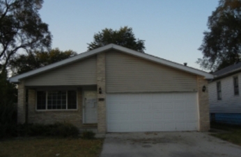 220 153rd Pl, Calumet City, IL 60409 