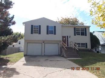 439 Seneca Lane, Bolingbrook, IL 60440 