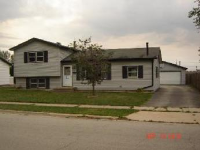 816 W 12th St, Belvidere, IL 61008 