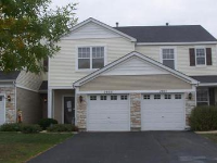 1905 Cobblestone Dr, Carpentersville, IL 60110 