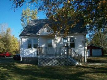 779 E Glenwood Lansing Rd, Glenwood, IL 60425 