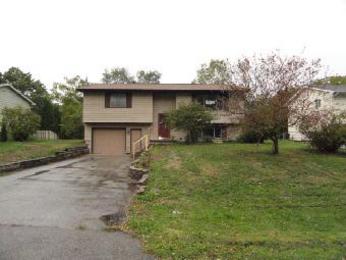 8006 Craig Dr, Wonder Lake, IL 60097 