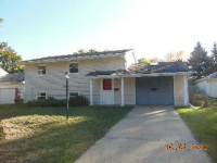 2320 Evanston Dr, Rockford, IL 61108 