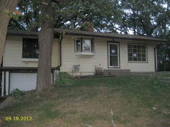 5413 Summerville Dr, Wonder Lake, IL 60097 