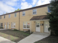 832 Colonial Dr, Wheeling, IL 60090 