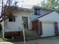 1701 Howe Ln, Hanover Park, IL 60133 
