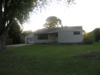2653 Fisk Ave, Rockford, IL 61102 