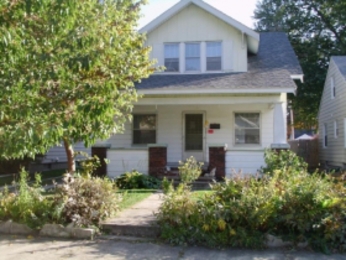 524 27th Ave, Moline, IL 61265 