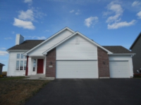 432 Sherman Ln, Poplar Grove, IL 61065 