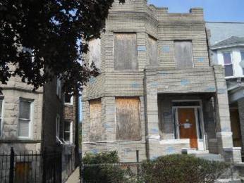 3704 W Grenshaw St, Chicago, IL 60624 