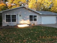 2605 1st St Ct, East Moline, IL 61244 