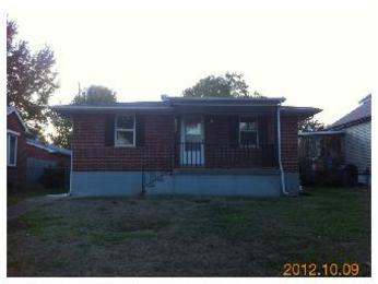 3030 Roland Ave, Belleville, IL 62226 