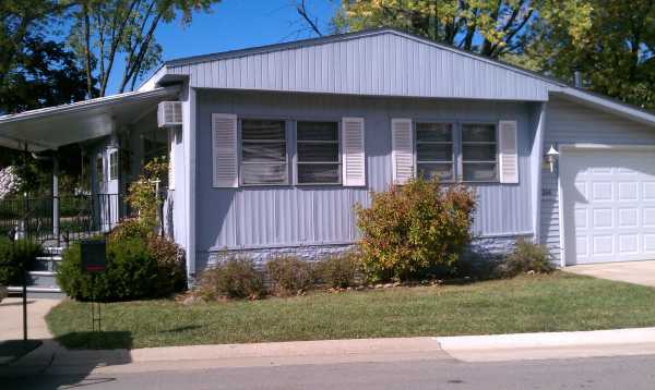 244 Bayview Rd., Elgin, IL 60123 