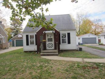 717 Grand Ave, Loves Park, IL 61111 