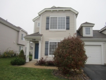 748 S Providence Ln, Round Lake, IL 60073 