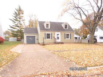 721 Loves Park Dr, Loves Park, IL 61111 