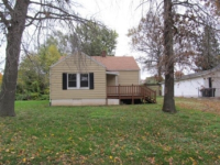 6209 Squire St, Godfrey, IL 62035 