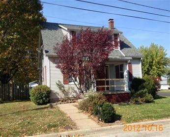 317 N Taylor Street, Red Bud, IL 62278 