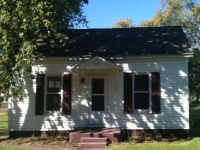203 N Lincoln St, Worden, IL 62097 