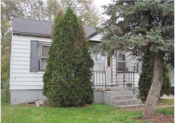 4825 1/2 Mccasland, Alorton, IL 62207 