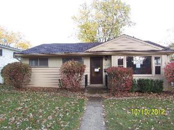 2535 Walnut St., Waukegan, IL 60087 