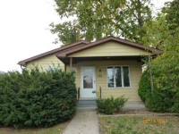 1311 Delavan Street, Lincoln, IL 62656 