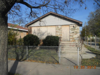1914 Marquette Rd, Chicago, IL 60636 