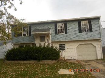 1837 Walden Circle, Aurora, IL 60506 
