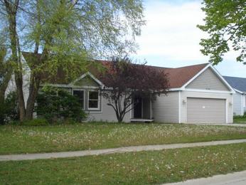 5728 Windy Knoll Dr, Loves Park, IL 61111 