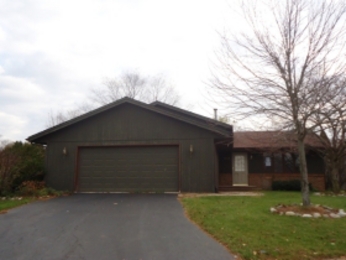 4912 Great Day Ln, Rockford, IL 61109 
