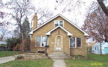 2415 Burton St, Rockford, IL 61103 