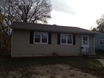 742 Glidden Ave, Dekalb, IL 60115 