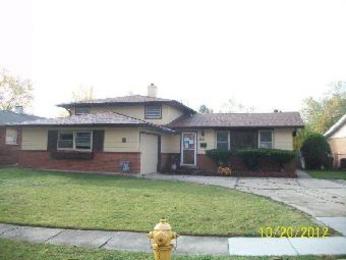 3305 Maple Lane, Hazel Crest, IL 60429 