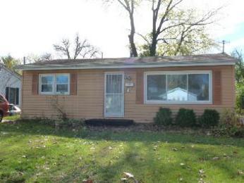 2600 Manor Ave, Springfield, IL 62703 