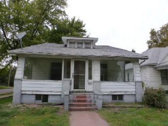1904 E Prairie Street, Decatur, IL 62521 