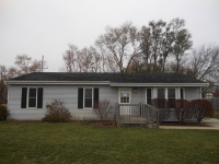 3211 S Griswold Ave, Mchenry, IL 60051 