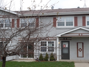 1304 Green Meadow Ln, Harvard, IL 60033 