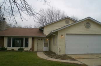 22765 Valley Dr, Richton Park, IL 60471 