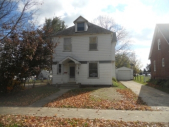 817 Marshall Ave, Mattoon, IL 61938 