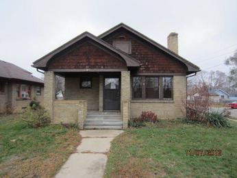 1703 Tacoma Ave, Rockford, IL 61103 